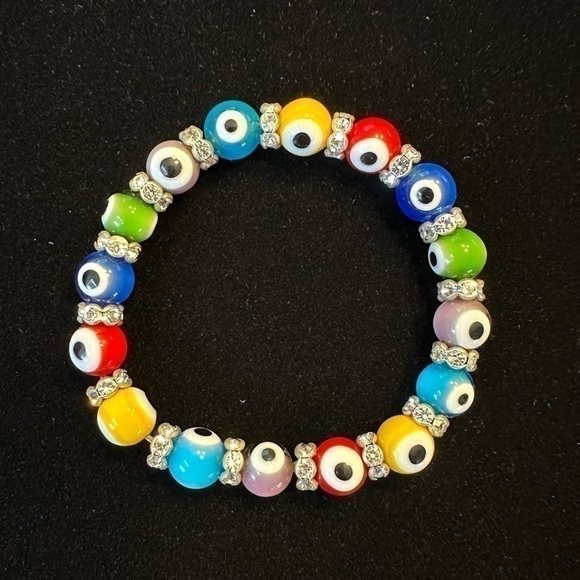Gorgeous Stretch Evil Eye Bracelets - Set of 4 - Handmade - Picture 2 of 6